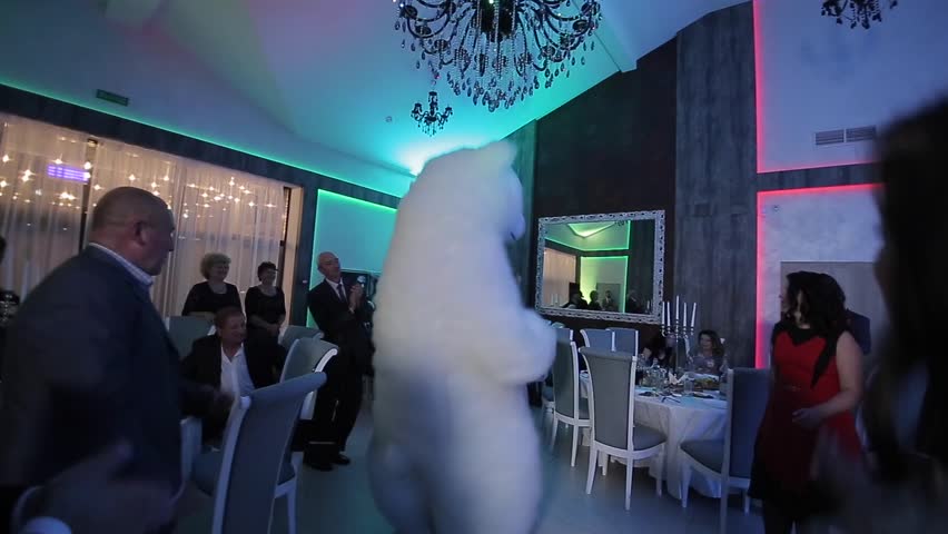 Dancing bear banquet